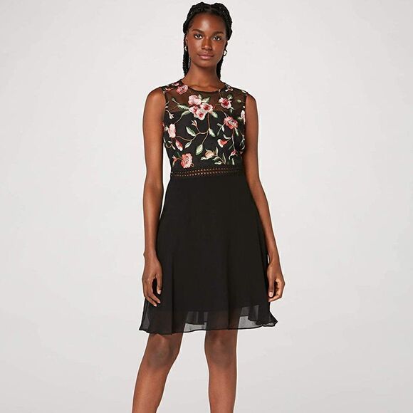 🌹 Embroidered Roses Romantic Classy Flowy Little Black Dress NWT - Picture 2 of 6